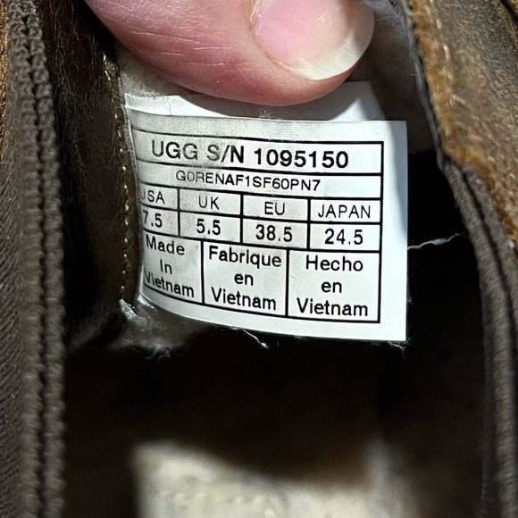 ❣️UGG – 7.5 – Brown Chelsea Boots - Picture 4 of 11